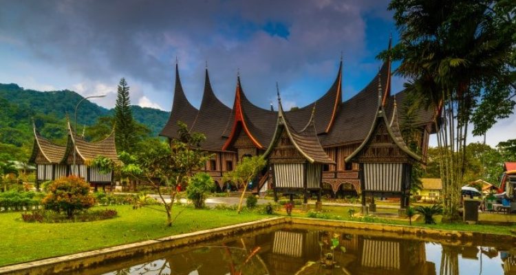 Mengapa Rumah Adat Maluku Masih Relevan di Era Modern