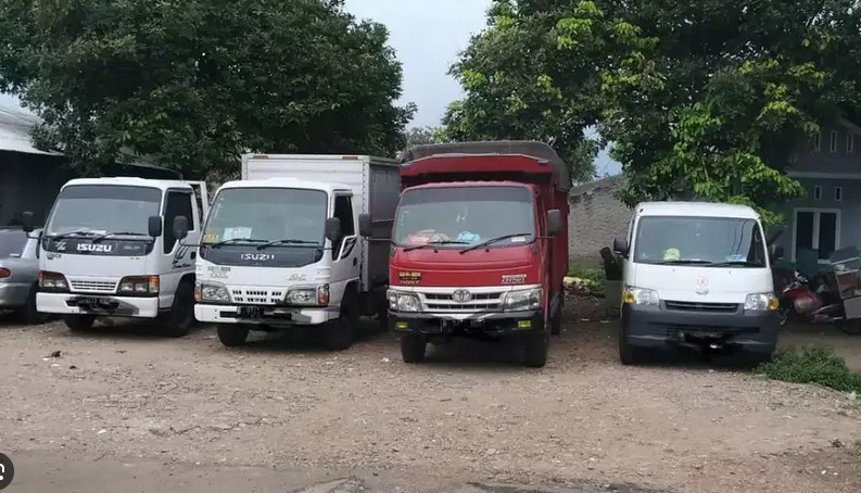 Harga sewa truk kecil di Tasikmalaya terkini